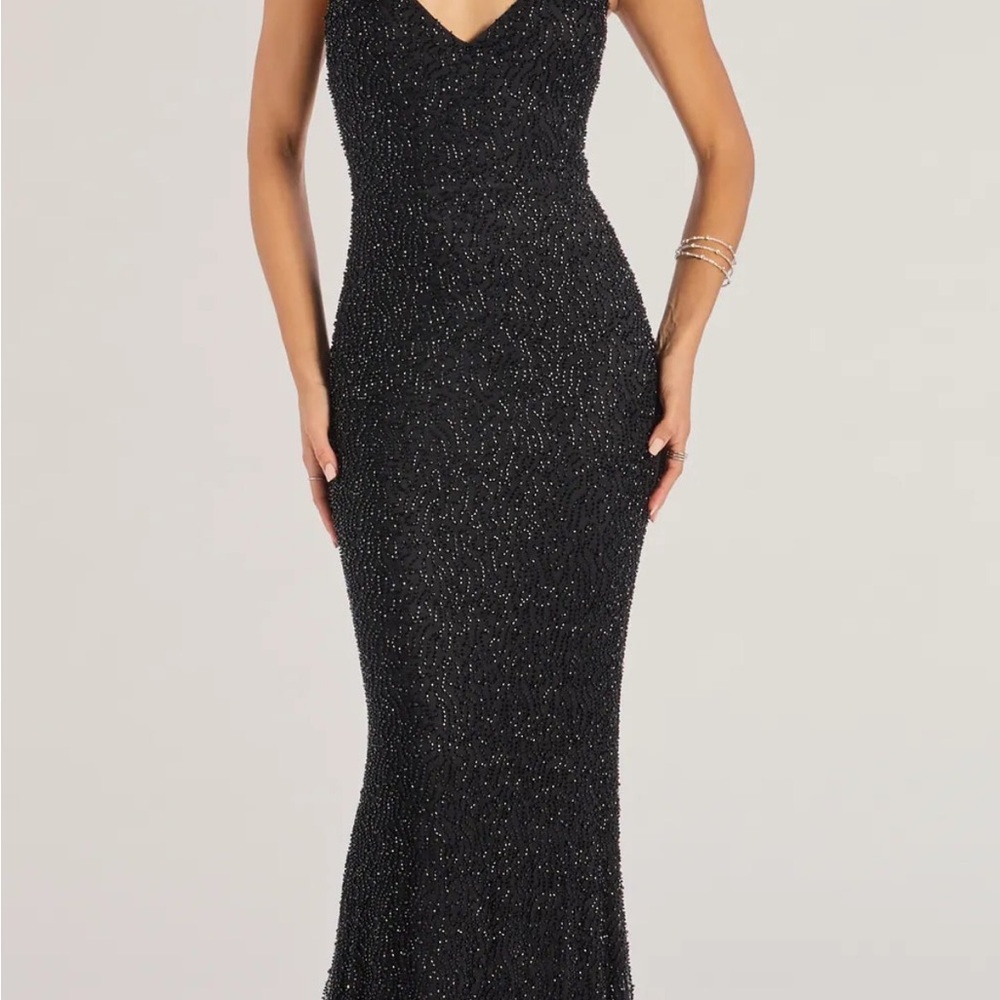 Elegant Black Evening Gown